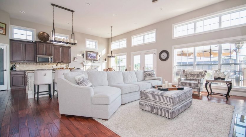 Condo In Ilford
